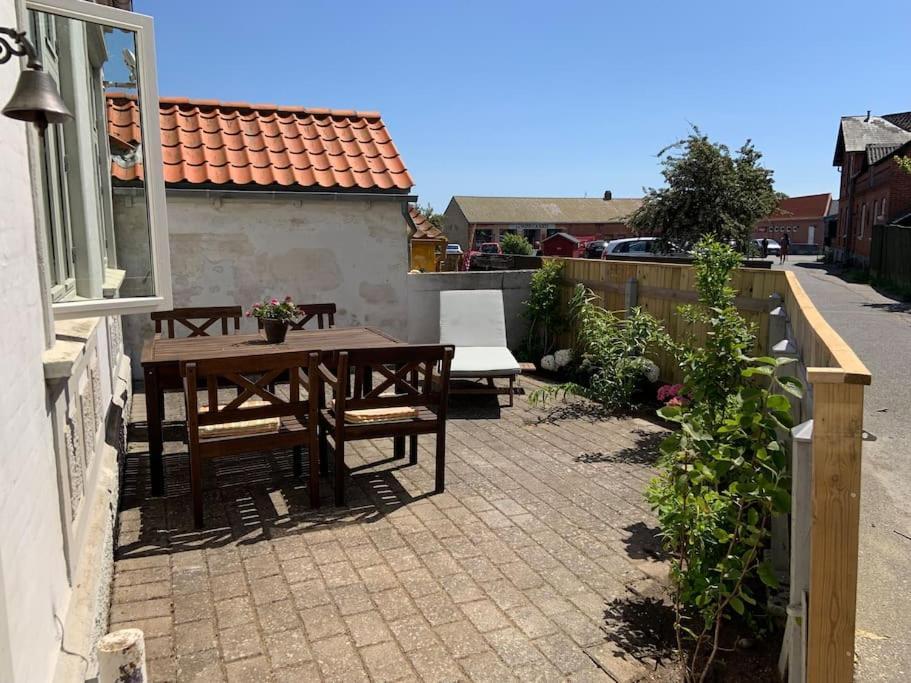 Skont Feriehus Midt I Marstal. Villa Екстериор снимка
